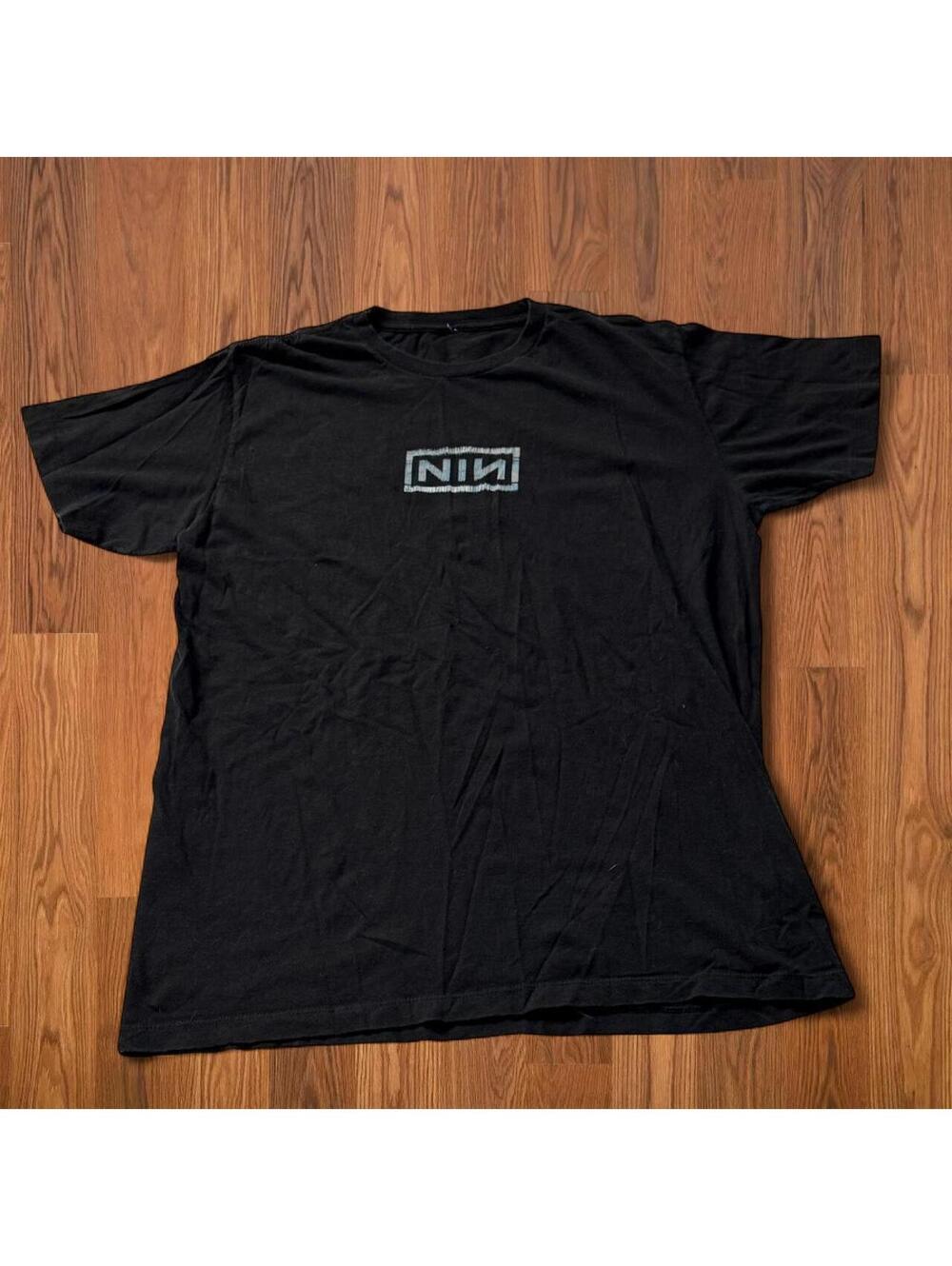 Men's Vintage 2005 Nine Inch Nails short sleeve Black and Grey Tshirt